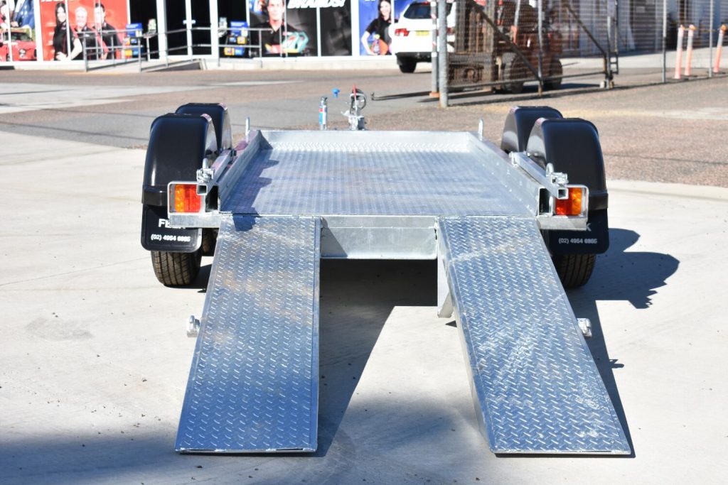 Discover the Power of Scissor Lift Trailers Easy Transport of Heavy